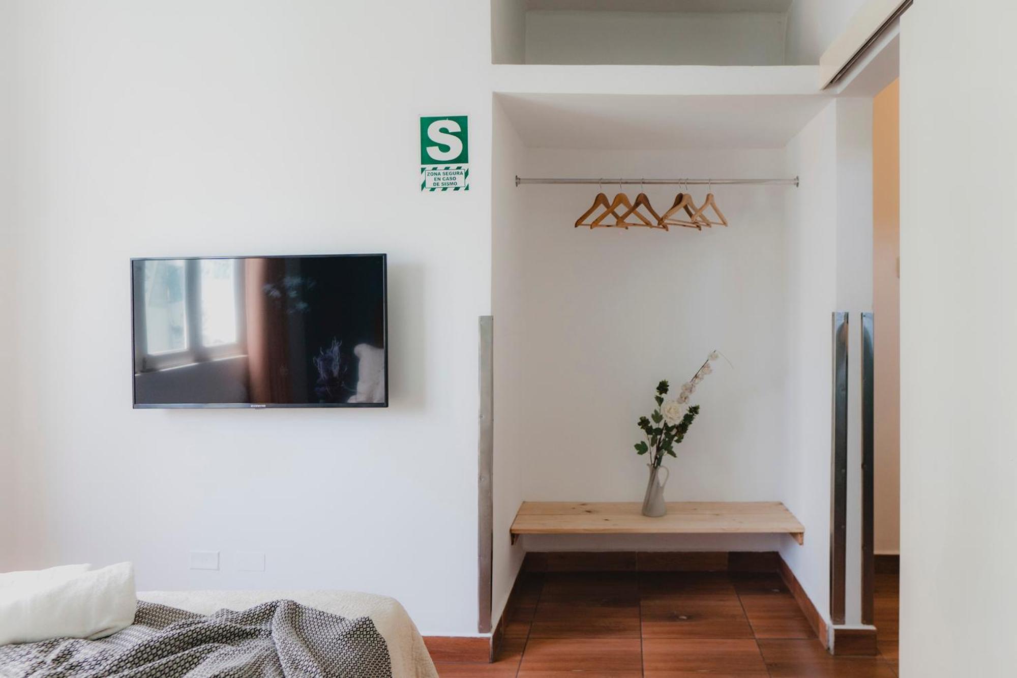 Casa Bellido - Miraflores Private Rooms - Cocina Compartida - Wifi Lima Extérieur photo
